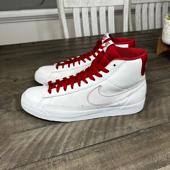 Nike Blazer High Vintage Varsity Red Sz 11.5 - Picture 1 of 5